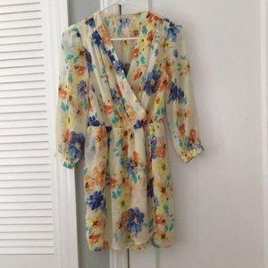 Floral Dress - great condition size small